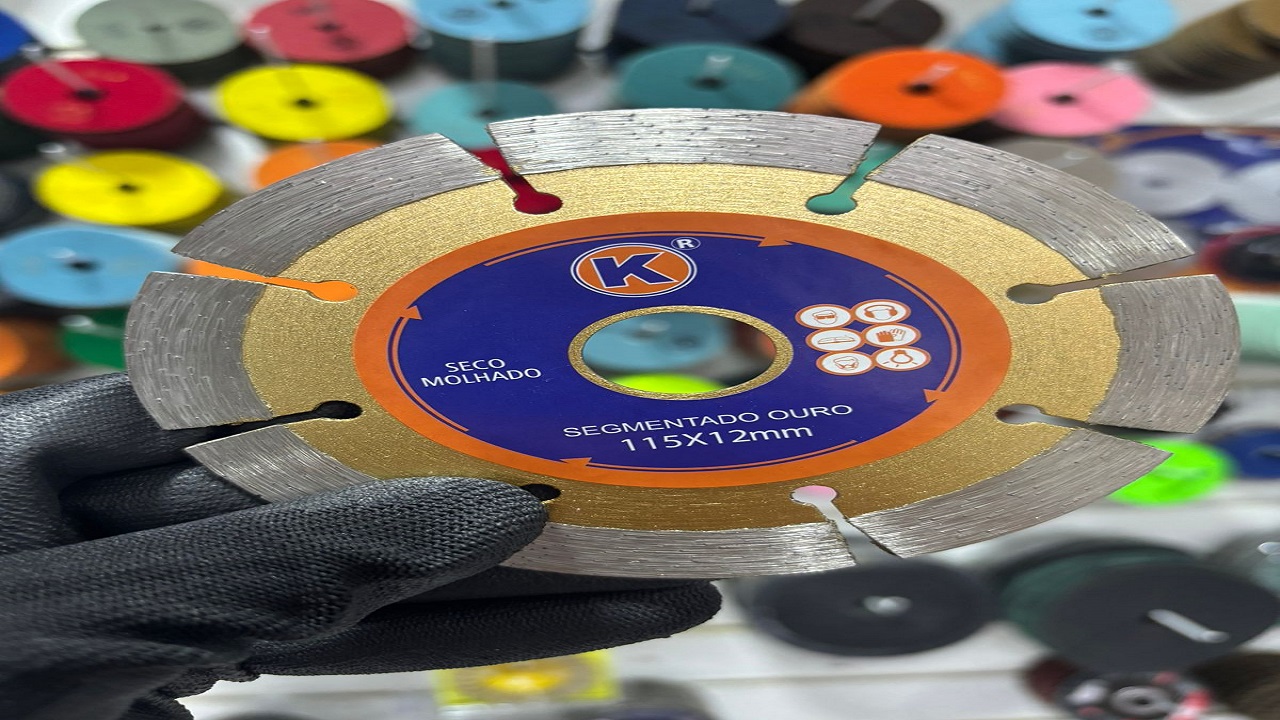 Foto 05 abrazak 25.jpeg